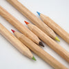 6 crayons de couleur Adèle de la cigogne fabriqué en France, sans vernis 7.5x 176 mm.